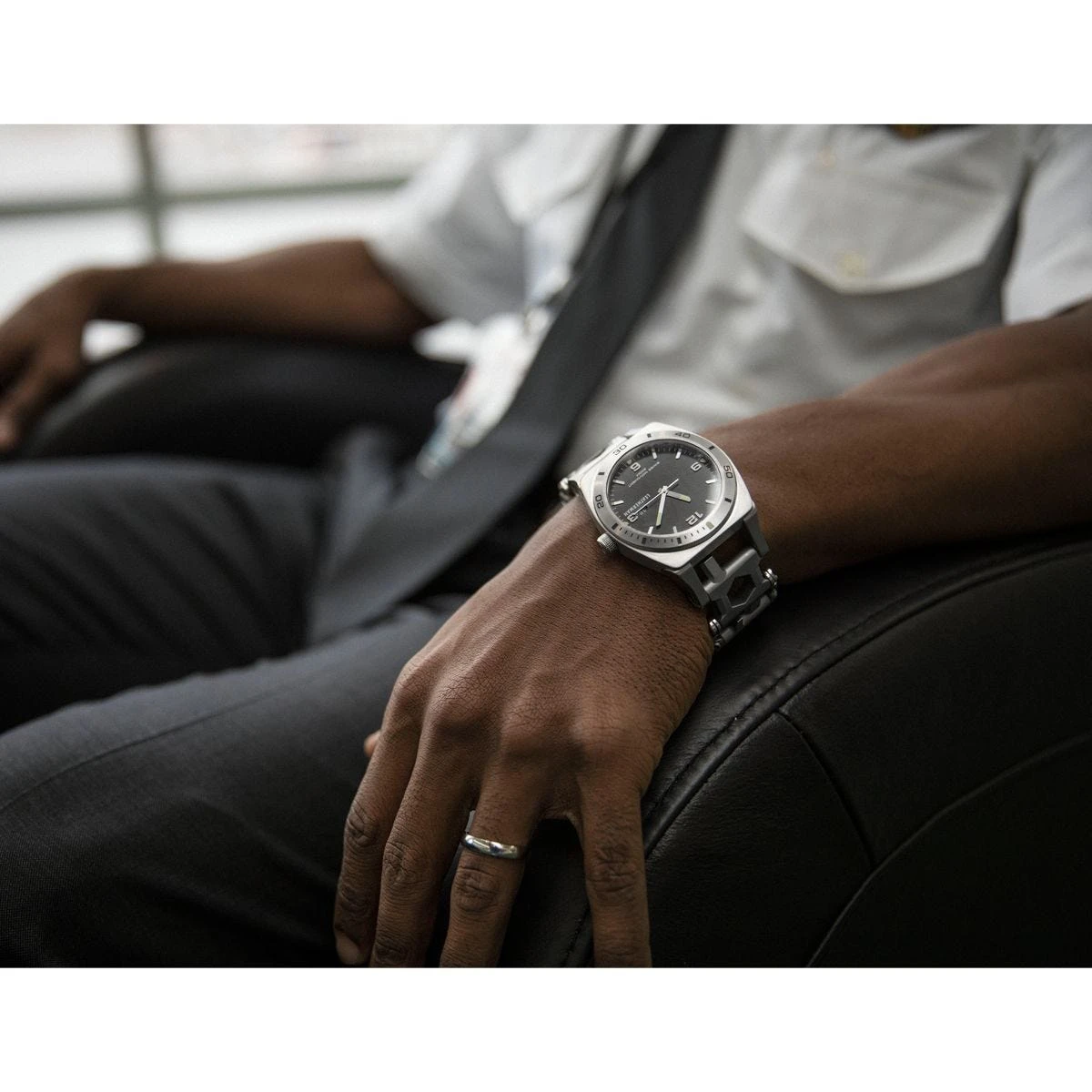 Leatherman Tread Tempo Watch Black 9 Leatherman Tread Tempo Watch Black - Image 7