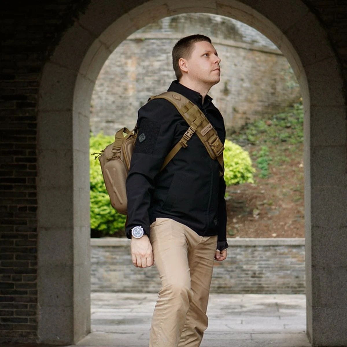 Hazard 4 Heavy Water Diver Titanium Tritium Watch Arid Brown GMT Green/Yellow 8 Hazard 4 Heavy Water Diver Titanium Tritium Watch Arid Brown GMT Green/Yellow - Image 6